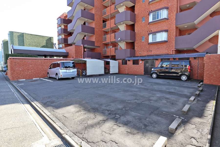 敷地内駐車場（屋外平面式）