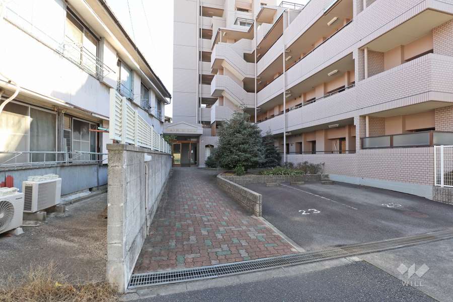 エントランスアプローチ