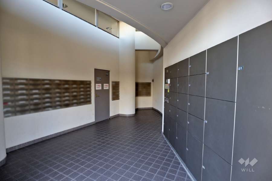 宅配ボックスと共用ポスト