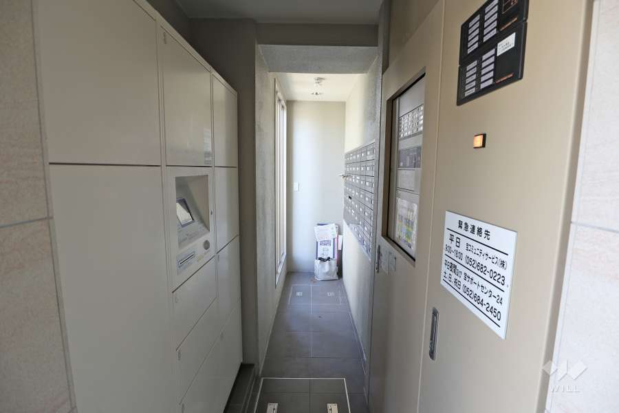 宅配ボックスと共用ポスト