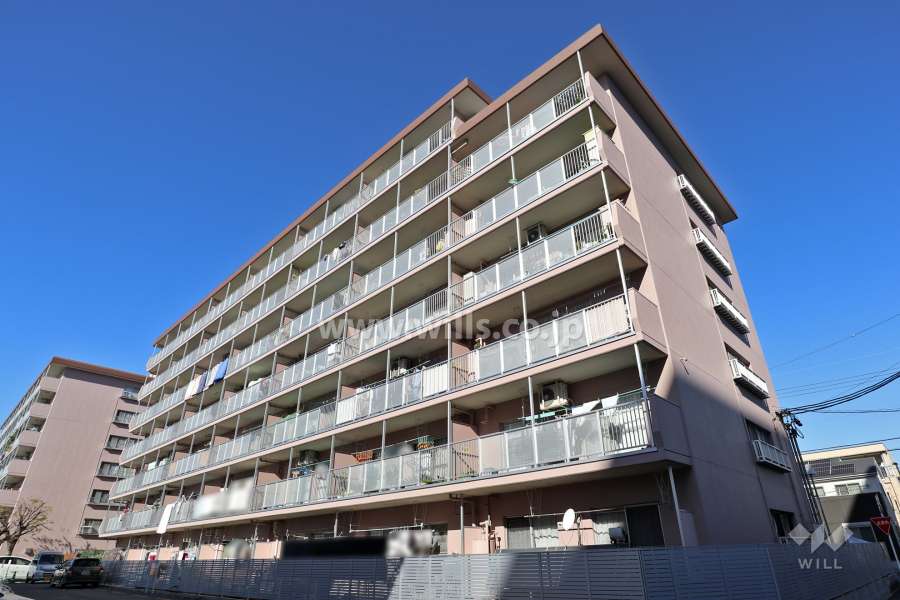 三旺マンション上脇B棟の外観（南東側から）