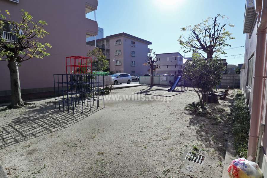 敷地内の児童公園