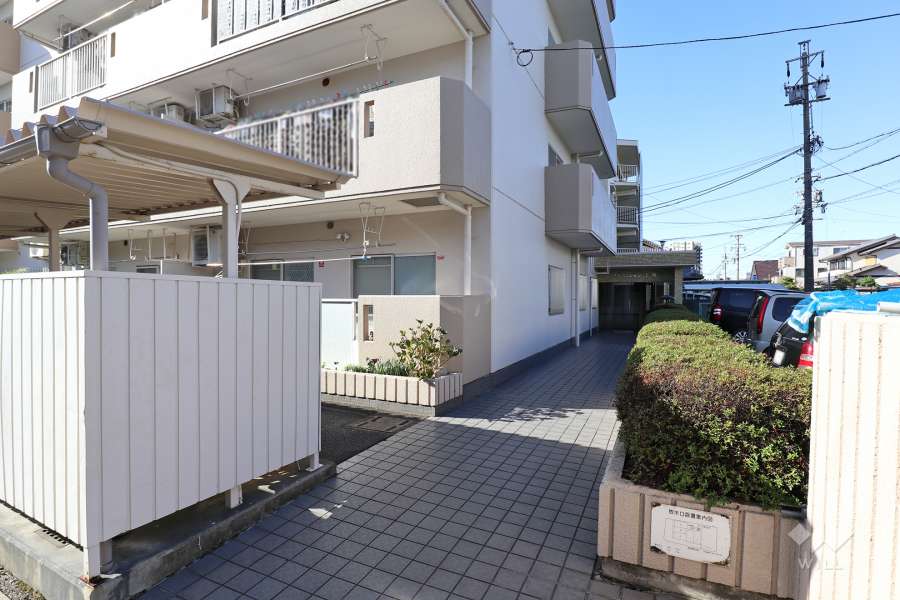 エントランスアプローチ