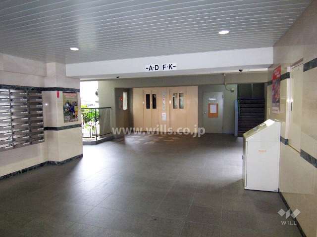 エントランスホール