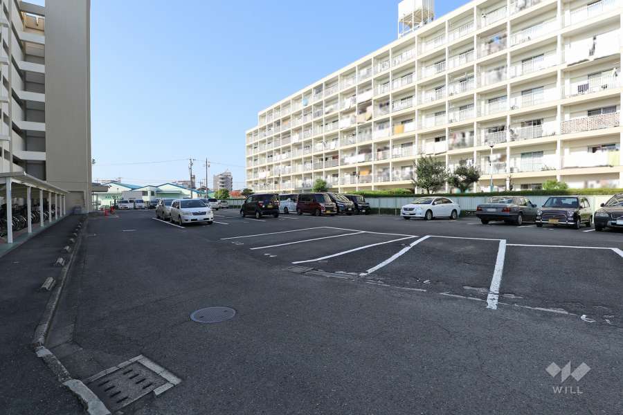 敷地内駐車場（屋外平面式）