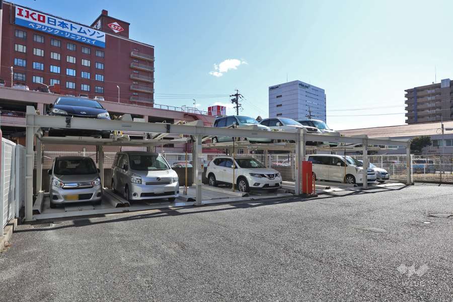敷地内駐車場（屋外機械式）