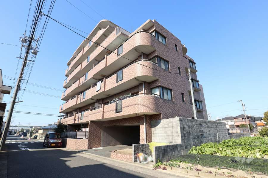 ラビデンス西伏屋の外観（南東側から）