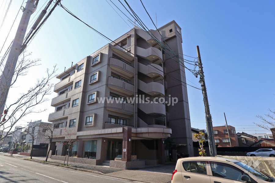 ライオンズマンション西伏屋第3の外観（北東側から）