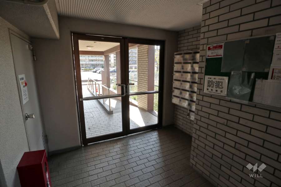 エントランス（共用ポスト）