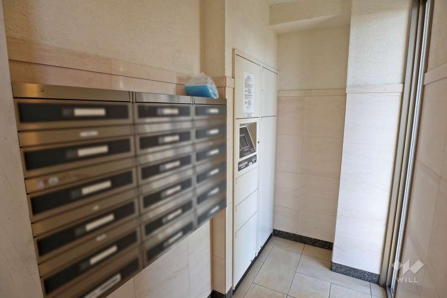 宅配ボックスと共用ポスト