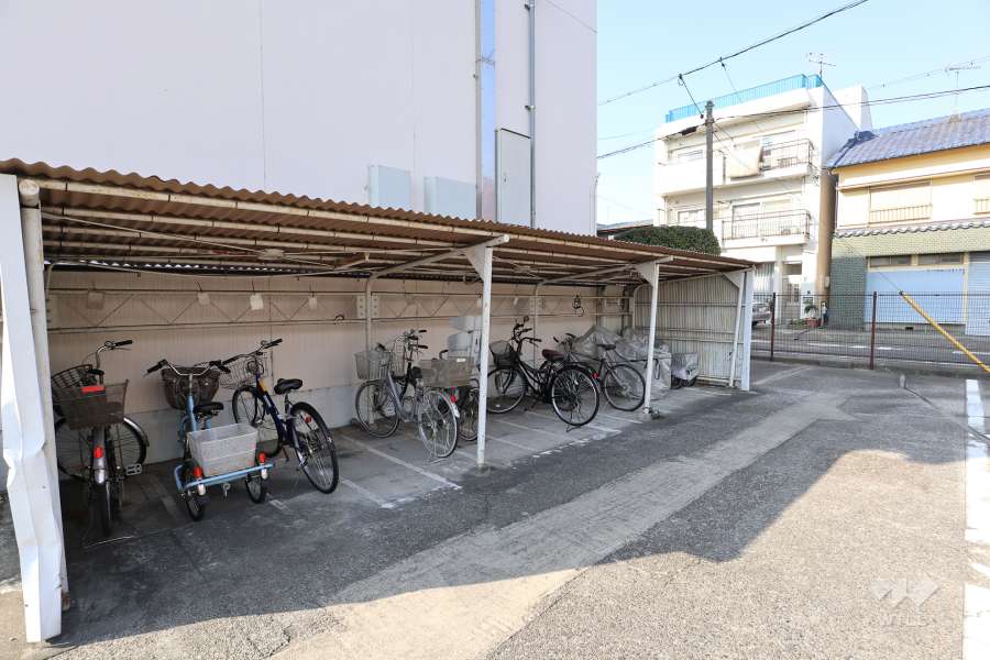 駐輪場