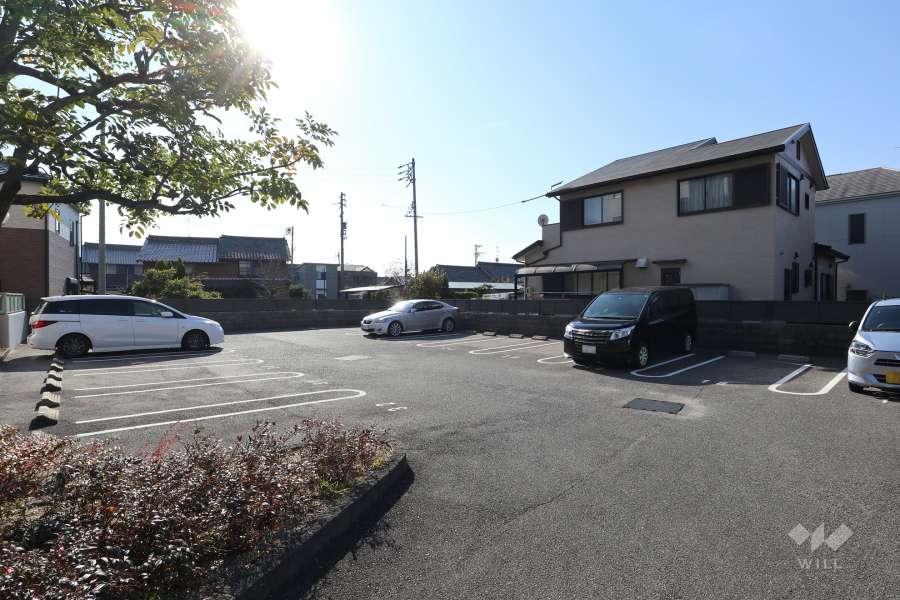 敷地内駐車場（屋外平面式）