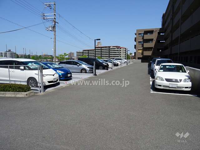 敷地内駐車場（屋外平面式・屋外機械式）