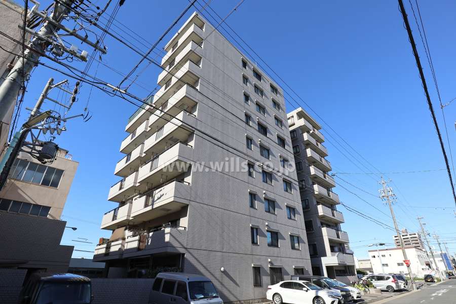 宝マンション松葉公園の外観（南東側から）