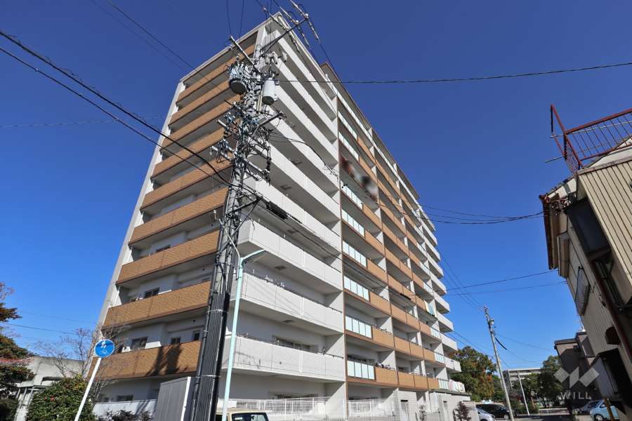 サンマンションアトレ野田公園の外観（南西側から）