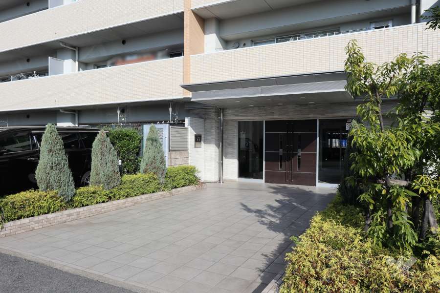 エントランスアプローチ