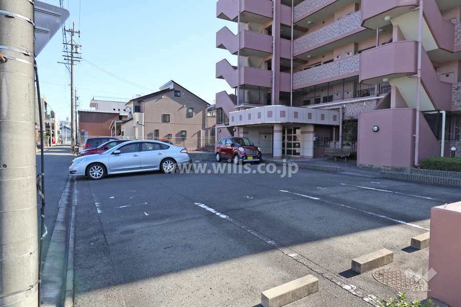敷地内駐車場（屋外平面式）