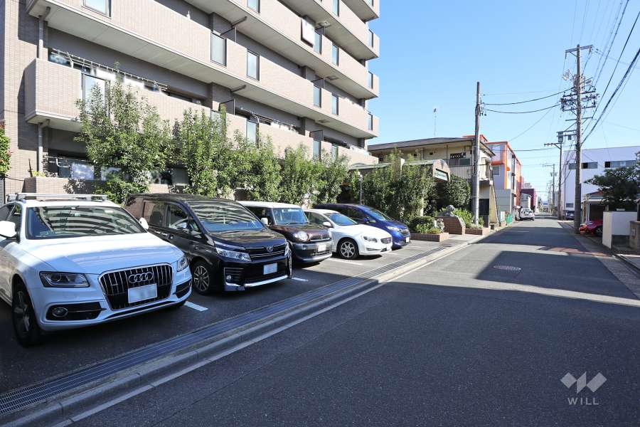 敷地内駐車場（屋外平面式）