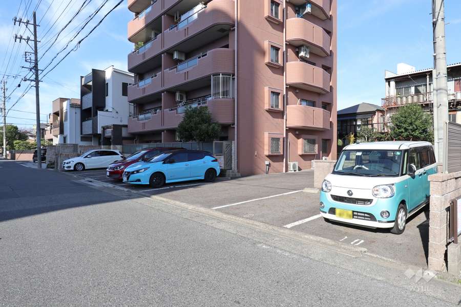 敷地内駐車場（屋外平面式）