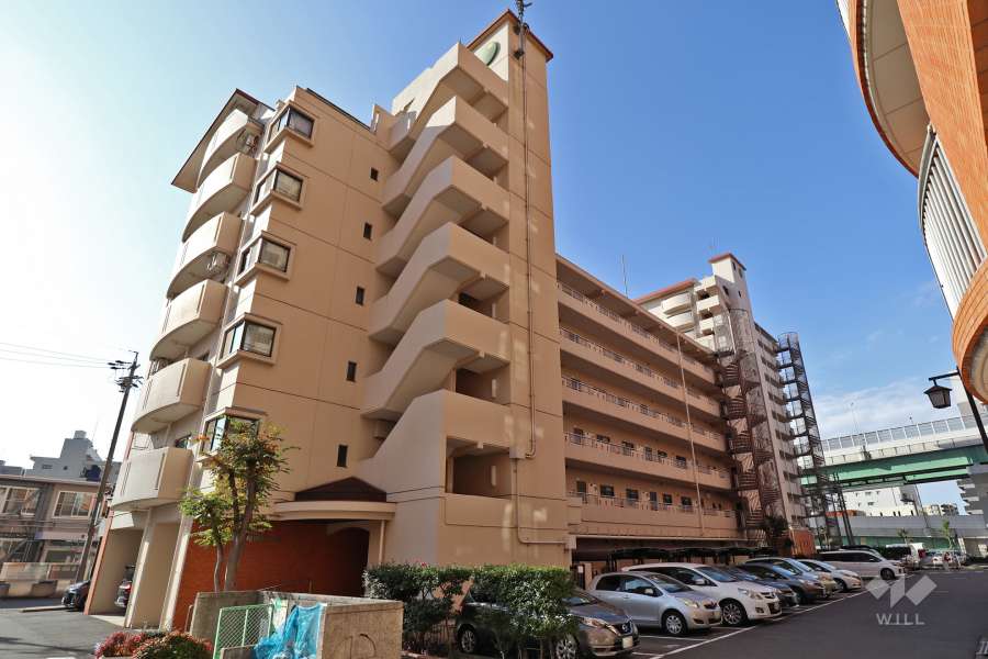 シティコーポ尾頭橋4号館の外観（北東側から）