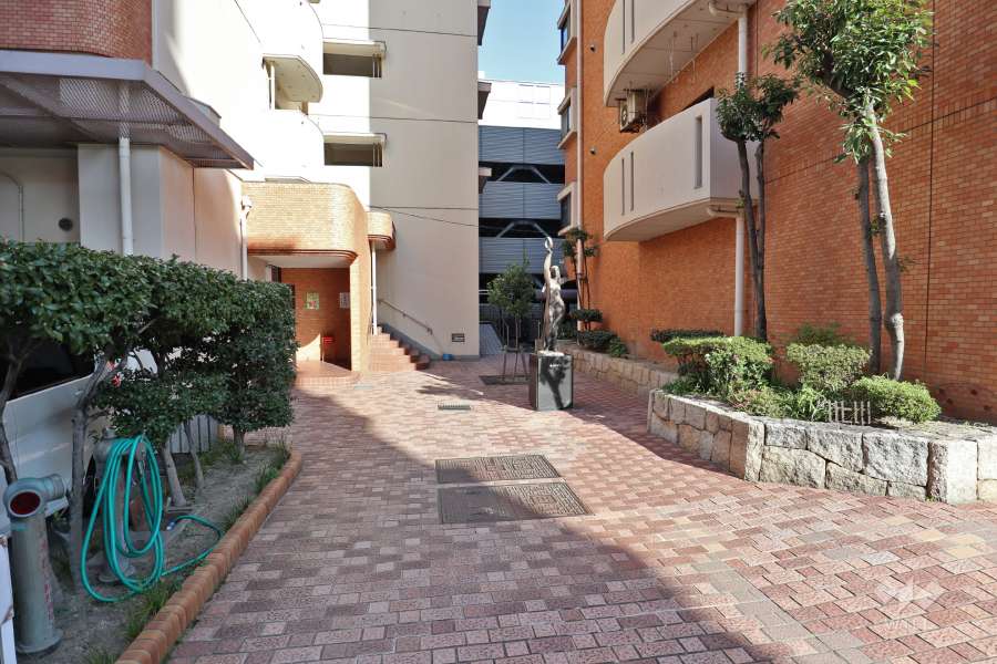 3号館と5号館の間通路