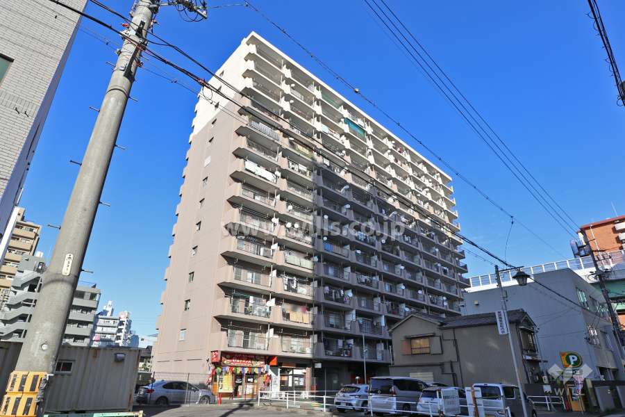 サンベアーマンション金山の外観（南西側から）