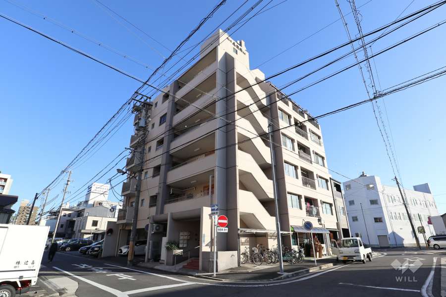 パレス第2尾頭橋の外観（北西側から）