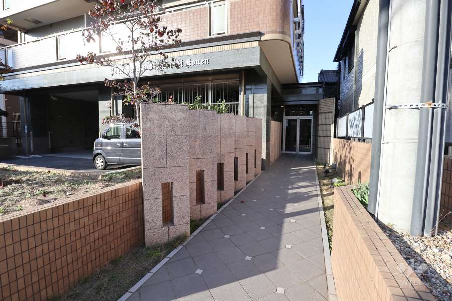 エントランスアプローチ