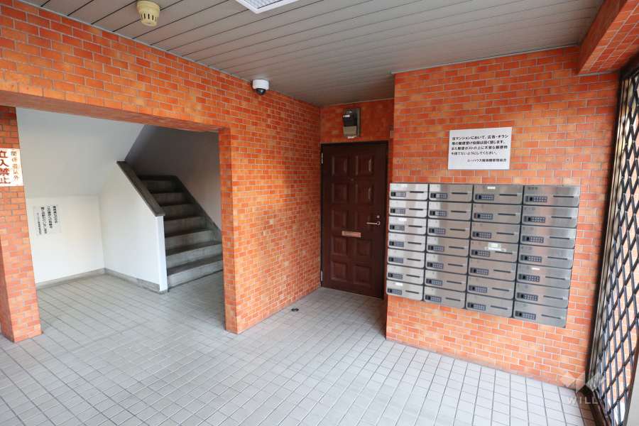 エントランスホール