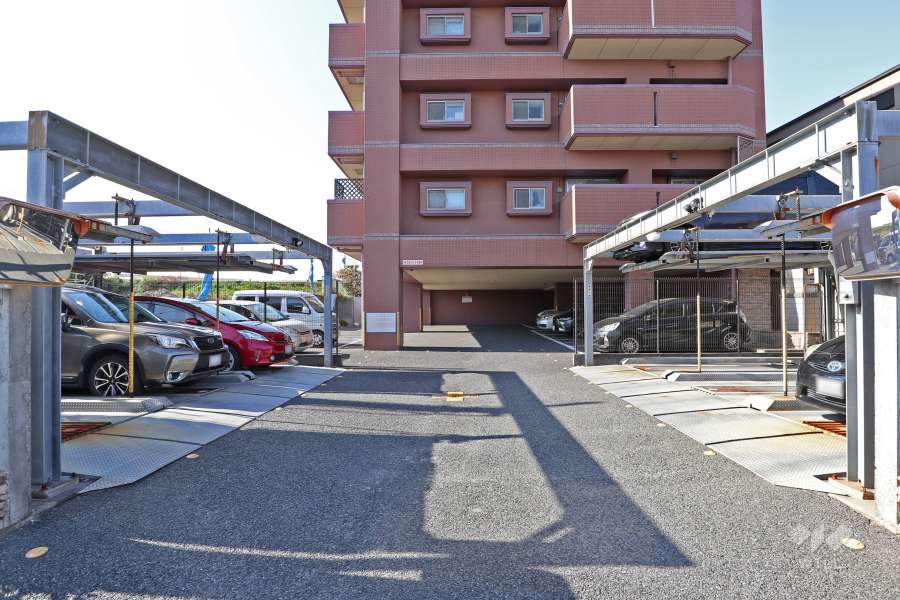 敷地内駐車場（屋外機械式）