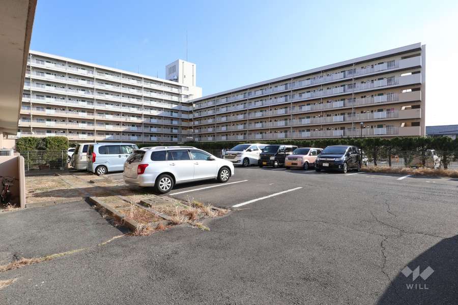敷地内駐車場（屋外平面式）