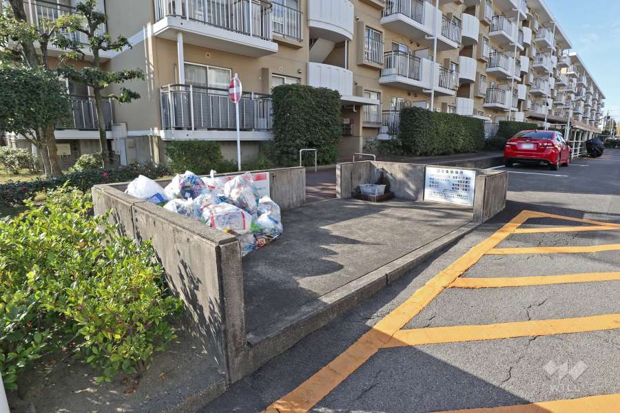 ゴミ置き場