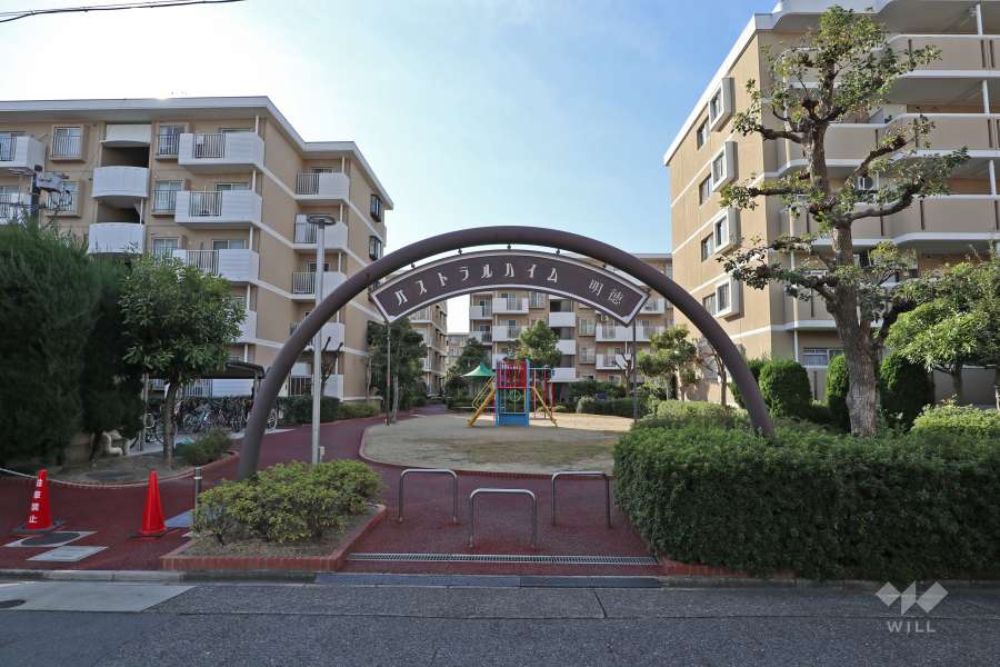 敷地入り口（北側）