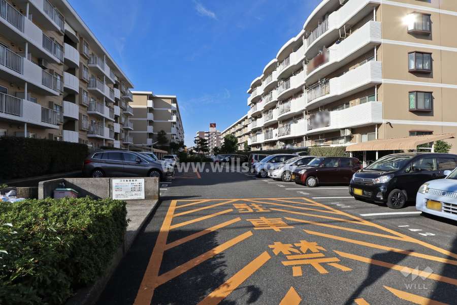 敷地内駐車場(屋外平面式)