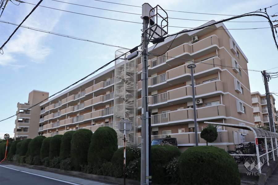 パストラルハイム明徳十一番館の外観（北西側から）