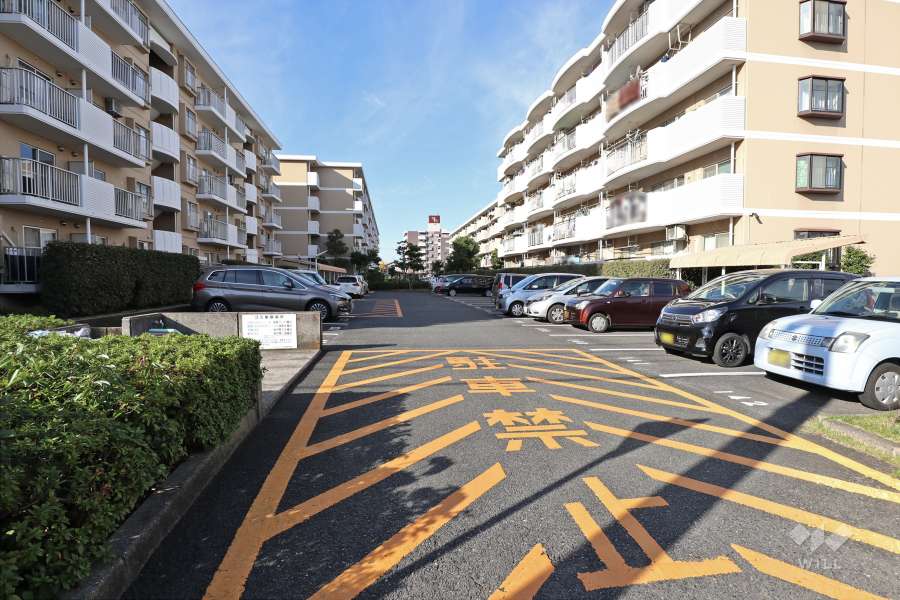 敷地内駐車場（屋外平面式）