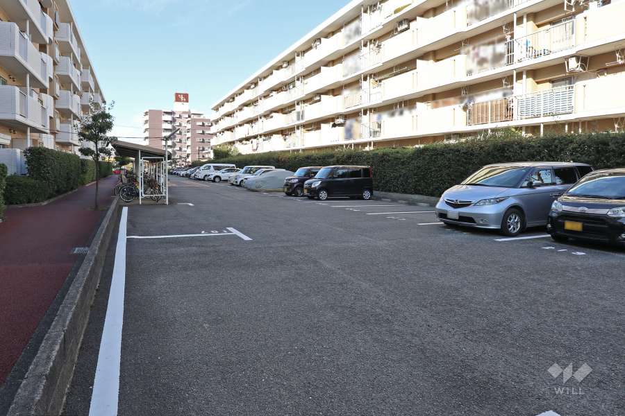 敷地内駐車場（屋外平面式）