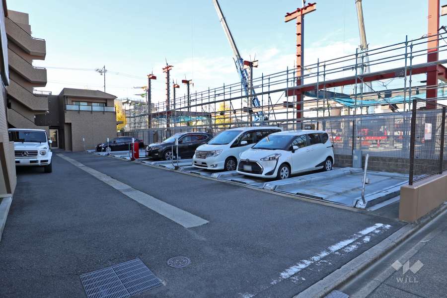 敷地内駐車場（屋外機械式）