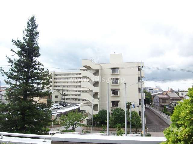 吹田芙蓉ハイツの外観(北側から）