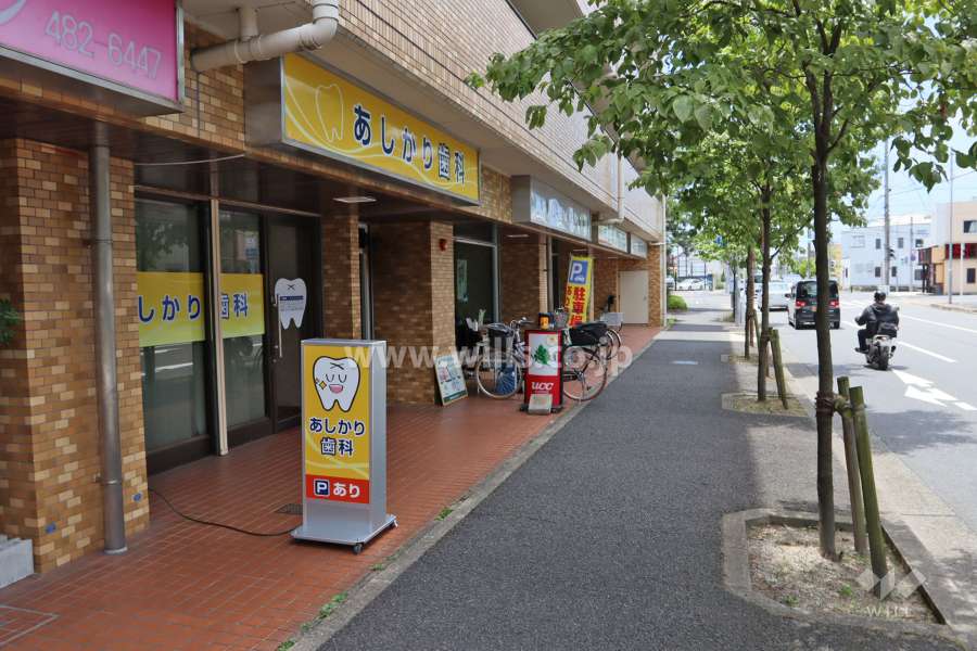 1階に店舗部分があります。