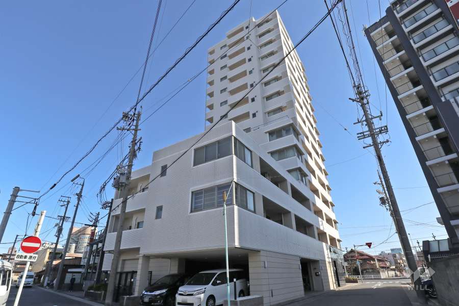 サンパーク中村区役所の外観（西側から）