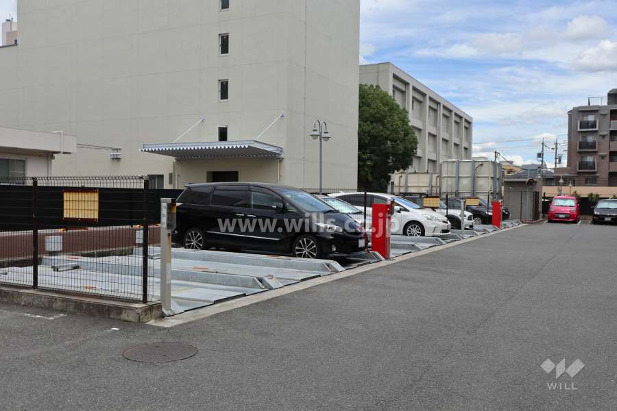 敷地内駐車場（屋外機械式）