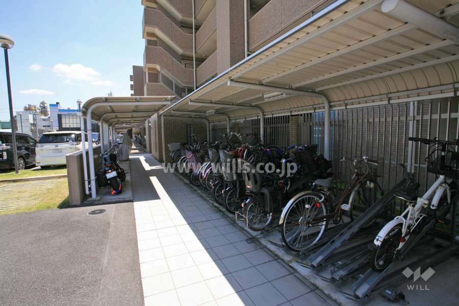 駐輪場（屋根付き）