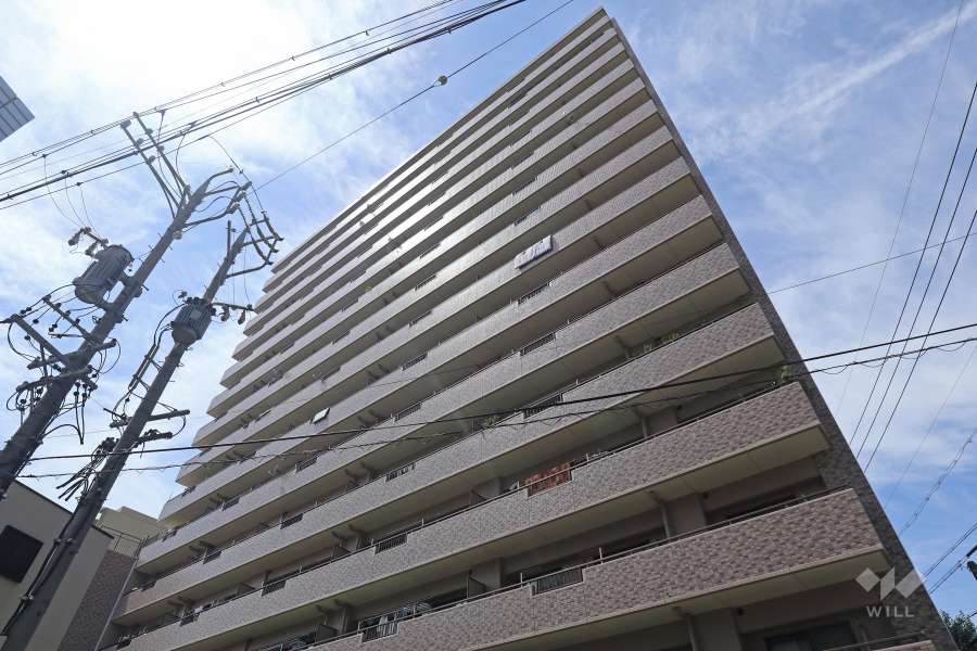 宝マンショングランスクエア名駅の外観（南東側から）