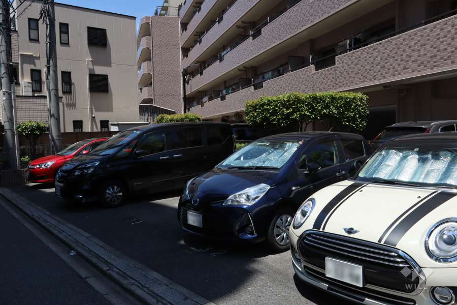 敷地内駐車場（屋外平面式）