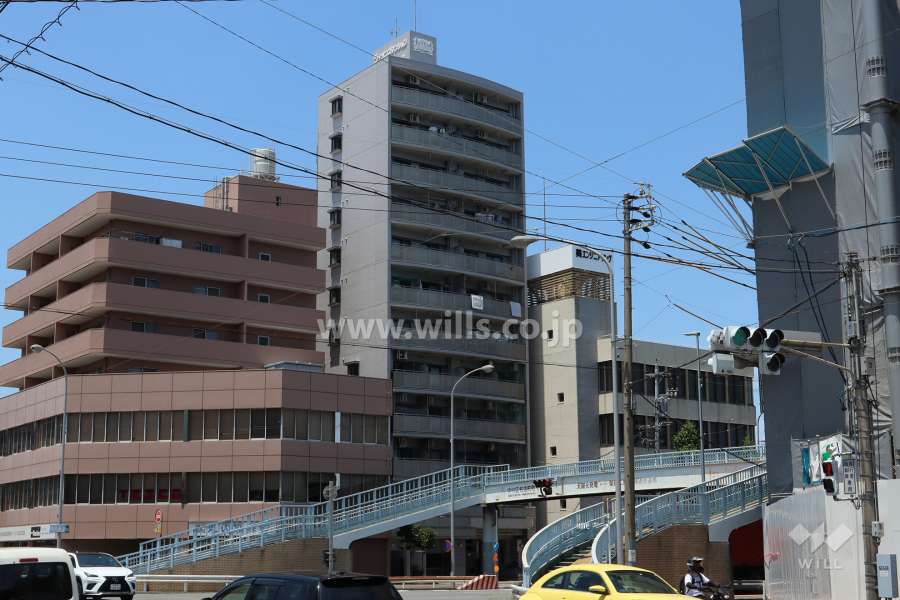 ライオンズマンション亀島第2の外観（南東側から）