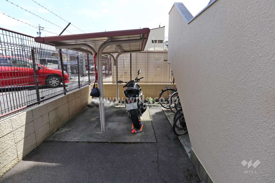 駐輪場、バイク置場