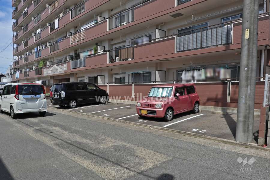 敷地内駐車場(屋外平面式)