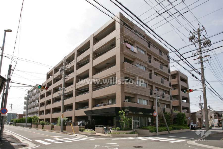 NDSマンション鴨付の外観（南東側から）