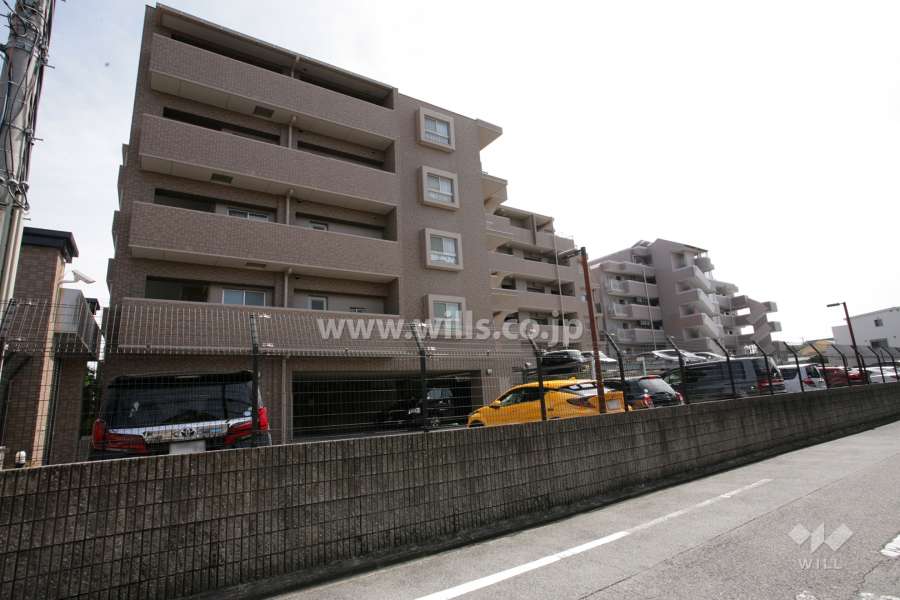 NDSマンション鴨付の外観（北東側から）